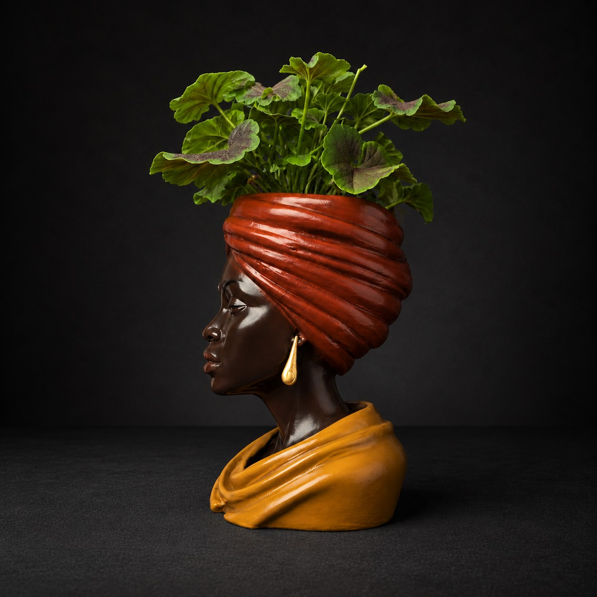 Golden Hour planter side profile with green plant
