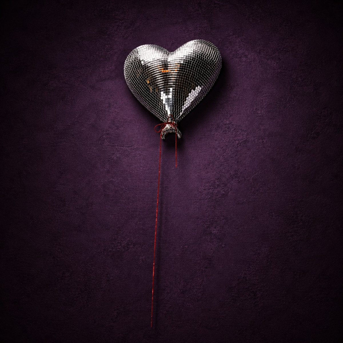 Heartthrob mirror ball heart wall art clean bottom view
