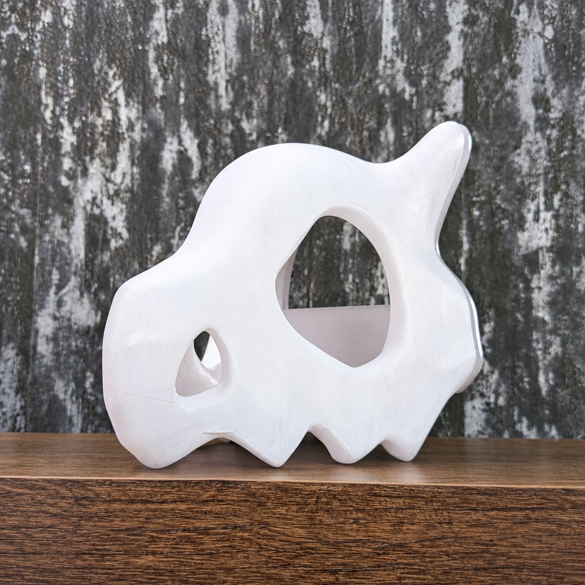 Gothic Skull Rat Hide & Hanging Nest: white skull hideout shown from the front