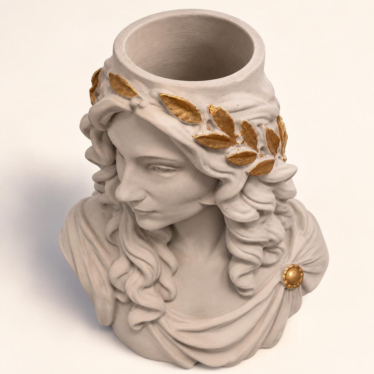 Top view showing the planting opening in the portrait planter